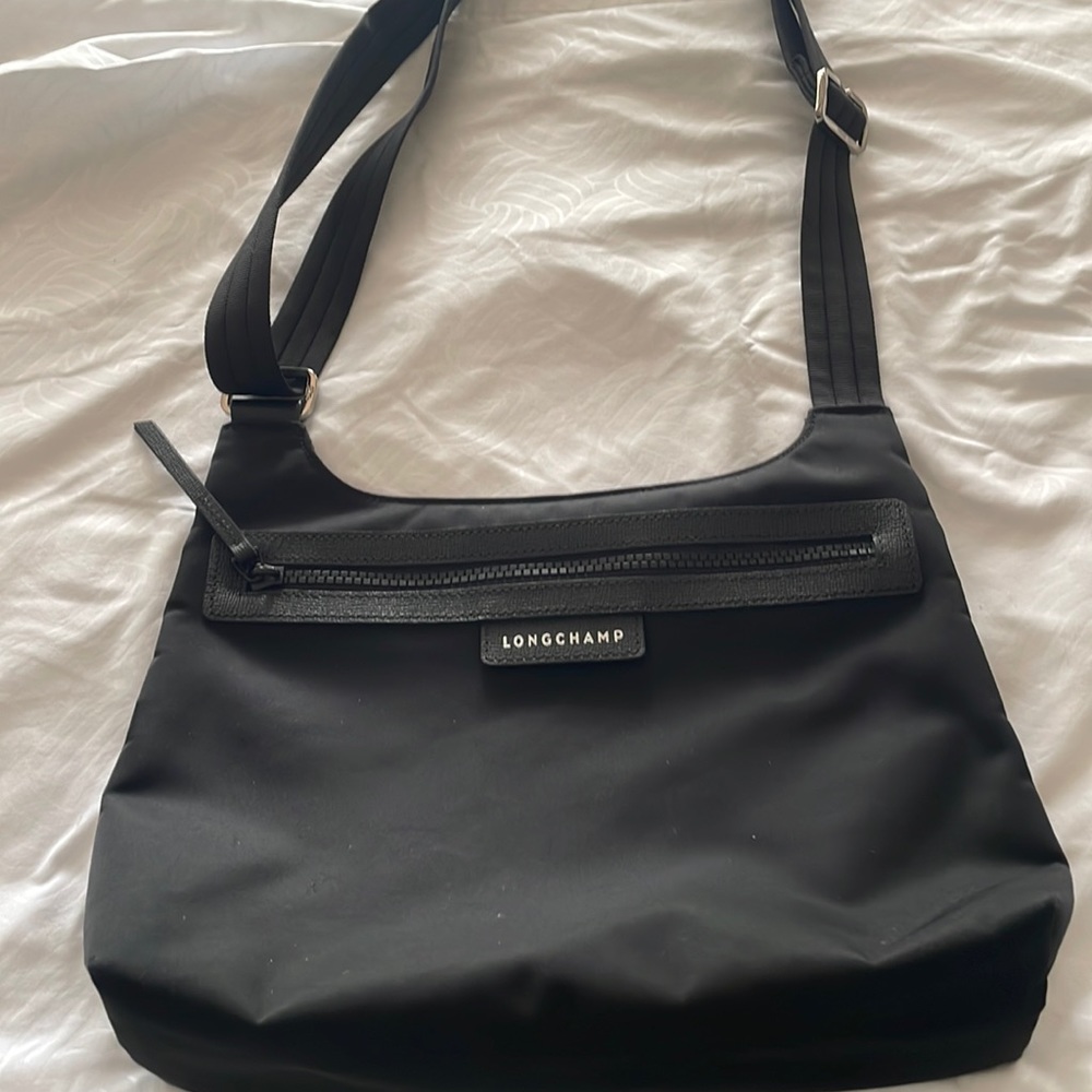 Longchamp LePiliage Neo Nylon Flat Crossbody